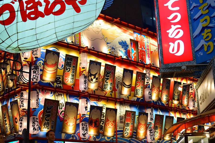 大学生重点推荐项目！可携带家属，费用低，月收入2万以上！