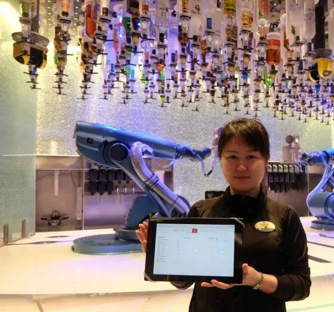 边工作边实现梦想是一种什么体验？